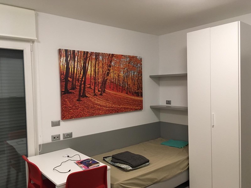 Appartamento in Affitto a Trento, zona Centro, 590€, arredato