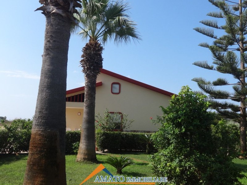 Villa in Vendita a Ispica, zona ispica mare, 215'000&euro;, 100 m²