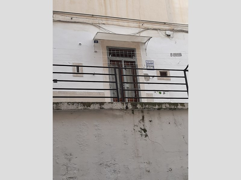 Casa Indipendente in Vendita a Martina Franca, zona centro, 48'000€