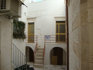 Casa Indipendente in Vendita a Martina Franca, zona centro storico, 35'000€, 70 m²