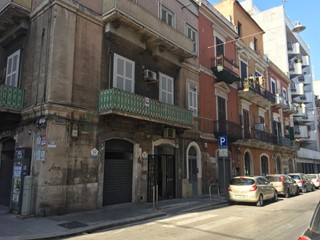 Immobile commerciale in Vendita a Bari, 25'000€, 24 m²