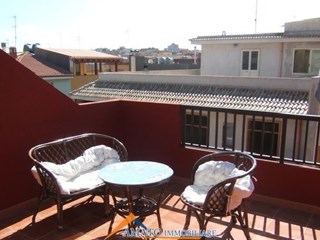Attico in Vendita a Pozzallo, zona residenziale, 115'000€, 90 m², arredato