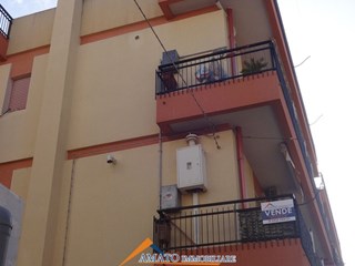Quadrilocale in Vendita a Pozzallo, zona via torino, 135'000€, 140 m²