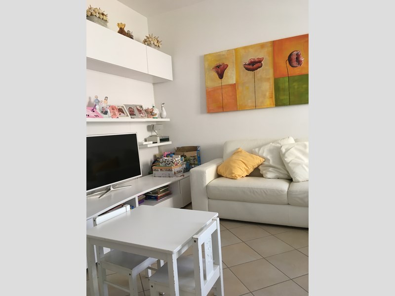 Trilocale in Vendita a Casarza Ligure, zona comodo ai servizi, 185'000€, 65 m²