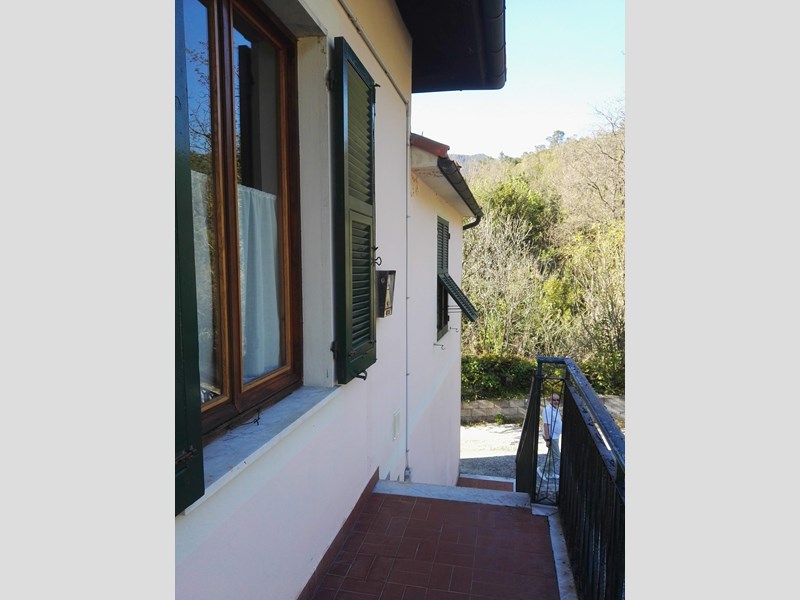 Villa bifamiliare in Vendita a Sestri Levante, zona s.vittoria, 270'000€, 130 m²