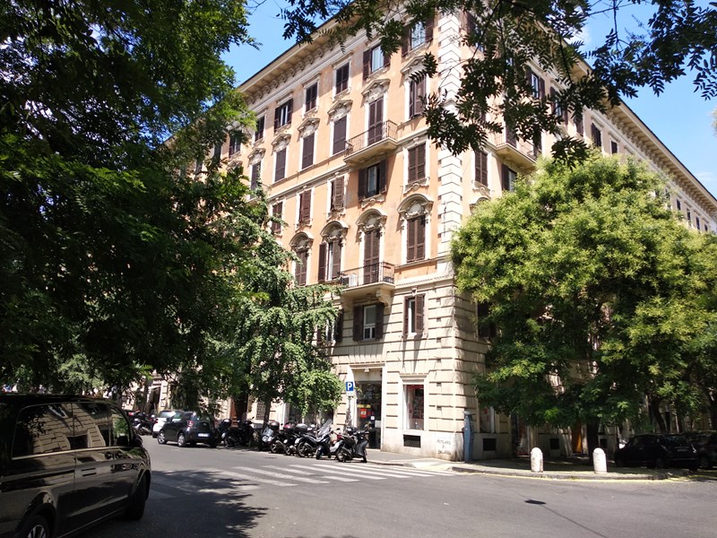 Appartamento in Vendita a Roma, zona Prati, 995'000€, 220 m²