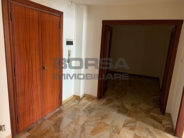 Ufficio in Vendita a Livorno, 190'000&euro;, 120 m²