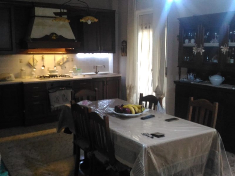 Quadrilocale in Vendita a Paternò, 95'000€, 130 m²