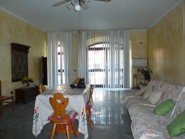 Casa Semi Indipendente in Vendita a Genga, 190'000€, 140 m², arredato