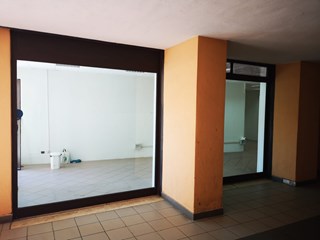 Negozio in Affitto a Latina, 750€