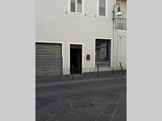 Casa Indipendente in Vendita a Orosei, zona Centro storico , 393'000€, 262 m²