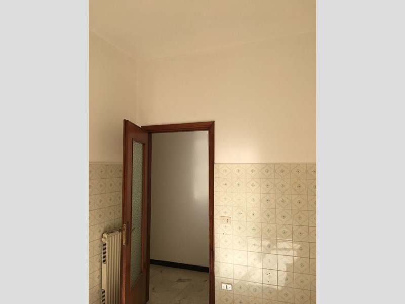 Quadrilocale in Affitto a Genova, zona Chiavari , 450€, 85 m²