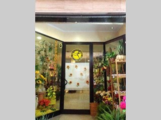 Negozio in Vendita a Benevento, zona centro  corso dante, 190'000€, 260 m², arredato