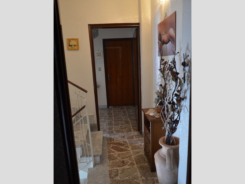Casa Indipendente in Vendita a Motta Sant'Anastasia, zona Storica, 165'000€, 250 m²