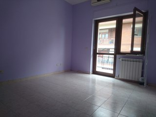Trilocale in Affitto a Ciampino, zona Via Gorizia, 730€, 72 m²