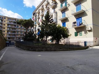 Bilocale in Vendita a Napoli, zona fuorigrotta, 155'000€, 55 m²