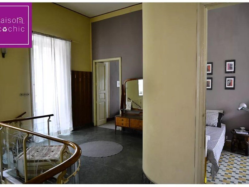 Appartamento in Affitto a Spadafora, zona CENTRO STORICO Corso Umberto, 1'000€, 200 m², arredato