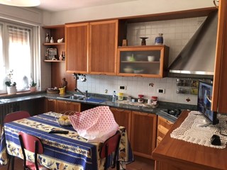 Appartamento in Vendita a Aosta, zona Corso battaglione 73, 210'000&euro;, 86 m²