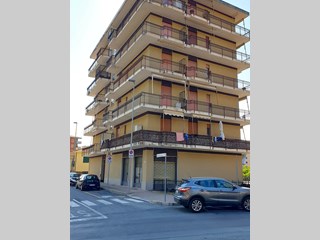 Bilocale in Vendita a Andora, zona via Santa Lucia 14, 125'000€, 50 m²