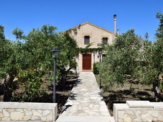 Villa in Affitto a Valderice, zona Crocci, 50 m², arredato