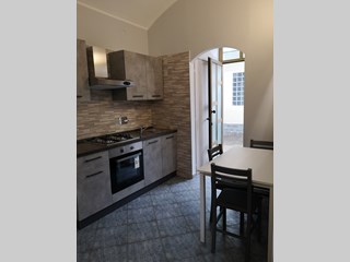 Bilocale in Affitto a Torino, zona Lucenro, 480€, 47 m², arredato