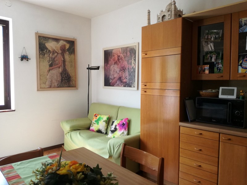 Trilocale in Vendita a Brentonico, 80'000€, 65 m²