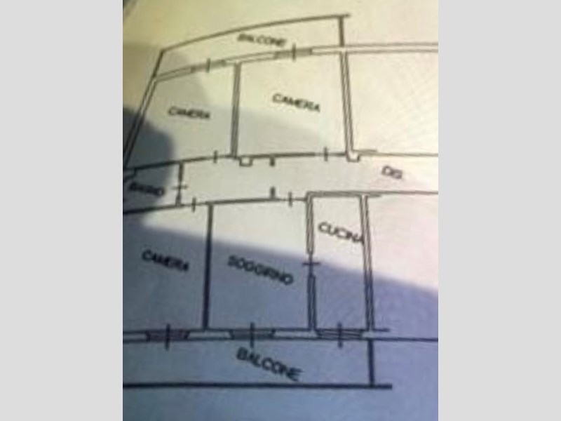 Quadrilocale in Vendita a Tizzano Val Parma, zona collina, 87'000€, 105 m²