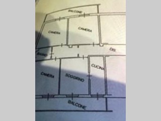 Quadrilocale in Vendita a Tizzano Val Parma, zona collina, 87'000€, 105 m²