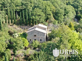 Casa Indipendente in Vendita a Assisi, 350'000€, 200 m²