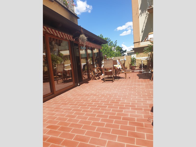 Appartamento in Vendita a Napoli, zona Salvatore rosa , 450'000€, 170 m²