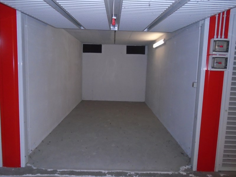 Box in Affitto a Milano, 14 m²