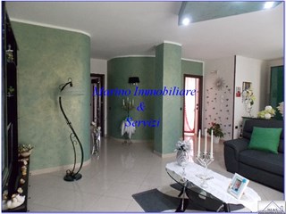 Appartamento in Vendita a Calvi Risorta, 130'000€, con Box