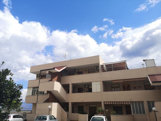 Trilocale in Vendita a Messina, zona S.Margherita, 79'000€, 140 m²