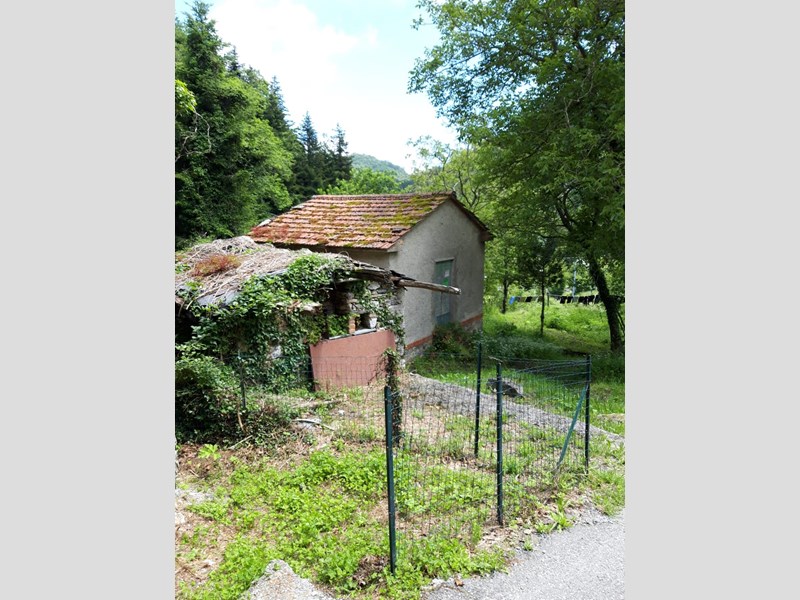 Terreno agricolo in Vendita a Stazzema, zona palagnana, 18'000€