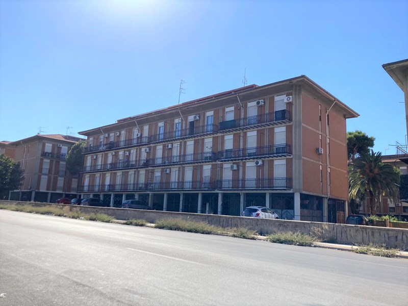 Appartamento in Vendita a Palermo, zona borgo ulivia, 120'000€, 120 m²