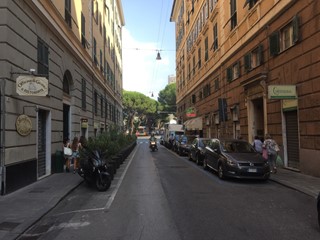 Appartamento in Vendita a Genova, zona Centro, 212'000€, 75 m²