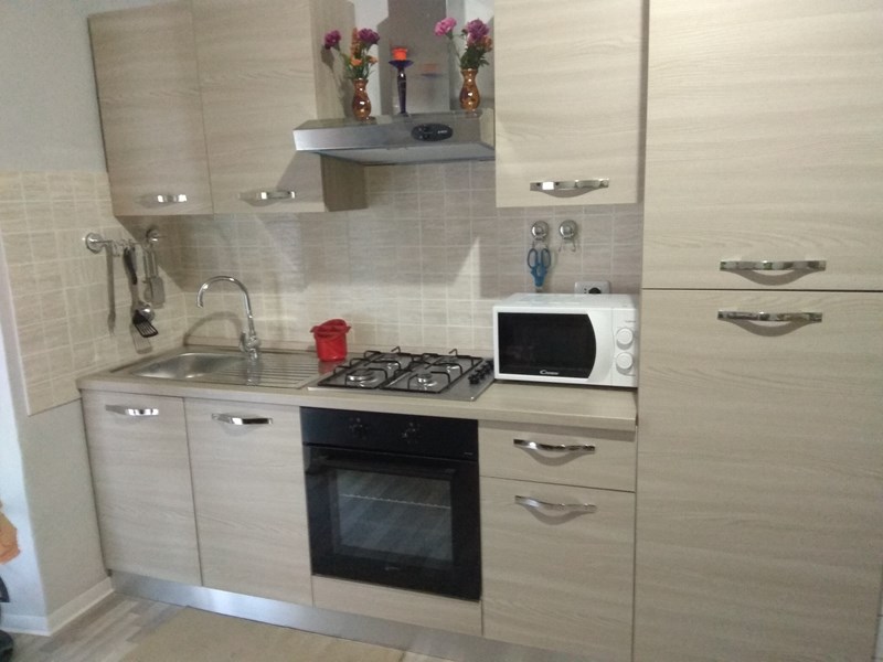 Monolocale in Affitto a Torino, zona San Salvario, 600€, 35 m², arredato