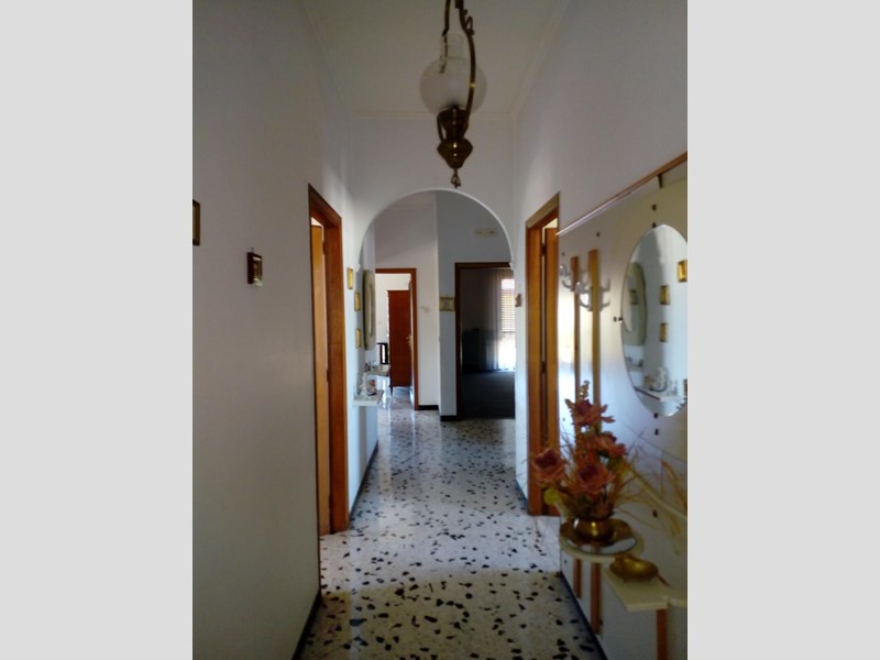 Quadrilocale in Vendita a Nocera Superiore, zona frazione Pecorari, 150'000€, 130 m²