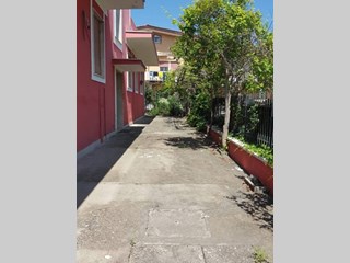 Villa in Vendita a Roma, zona BORGHESIANA, 270'000€, 200 m²