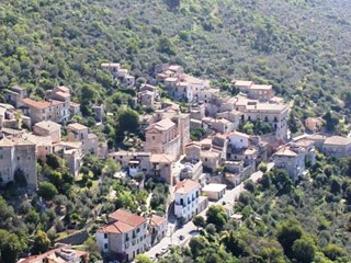 Casale in Vendita a Roccasecca, zona Caprile, 17'000€, 100 m²