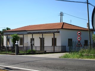 Casa Indipendente in Vendita a Roccasecca, zona via Casilina, 68'000€, 80 m²