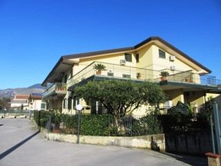 Appartamento in Vendita a Roccasecca, zona via F. Lorini, 125'000€, 95 m²