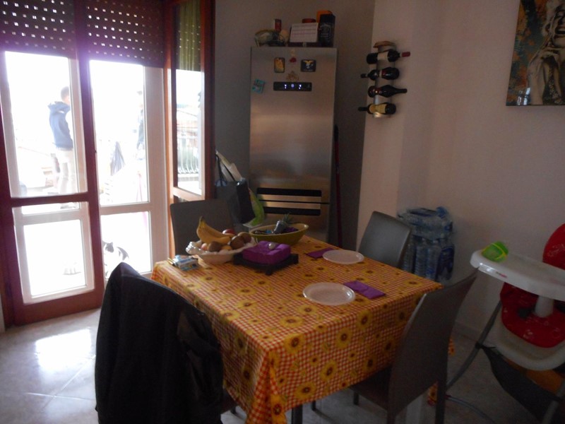 Quadrilocale in Affitto a Sezze, zona SEZZE SCALO, 450€, 90 m²