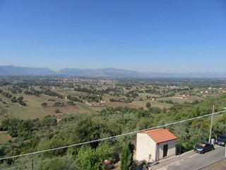 Casale in Vendita a Roccasecca, zona Caprile, 75'000€, 700 m²