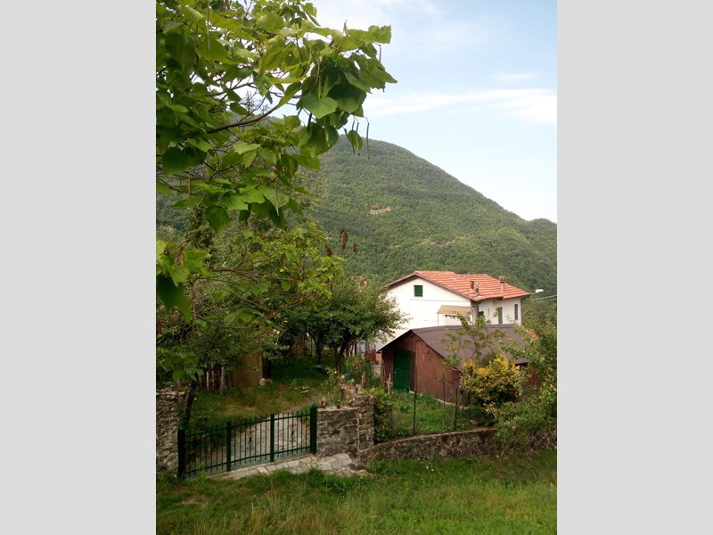 Rustico in Vendita a Ottone, zona Barchi , 35'000€, 71 m², arredato
