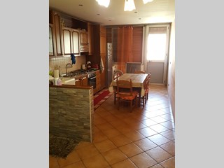 Appartamento in Vendita a Palermo, zona Zisa, 160'000€, 78 m², arredato