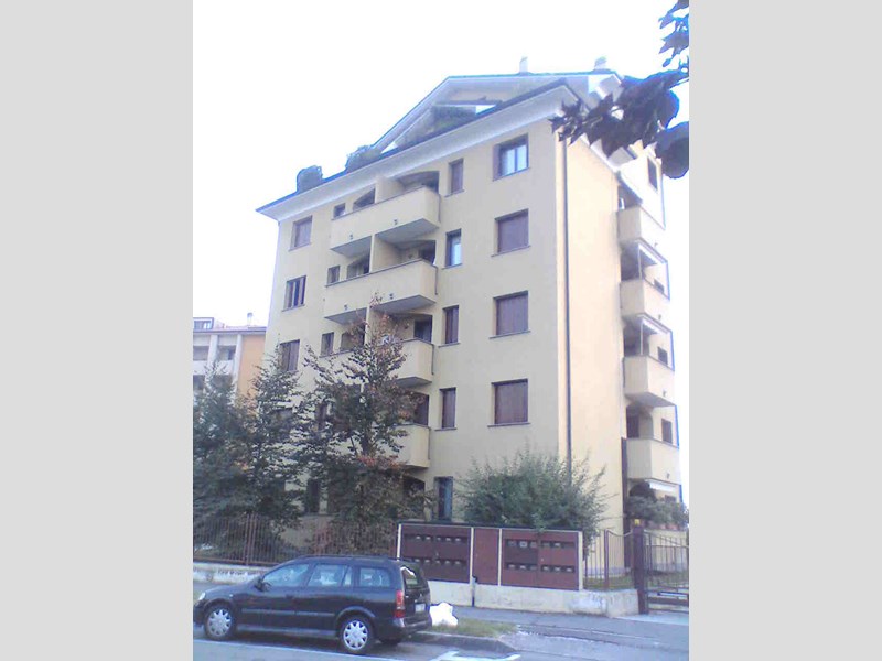 Trilocale in Vendita a Monza, zona Brugherio, 275'000€, 100 m²