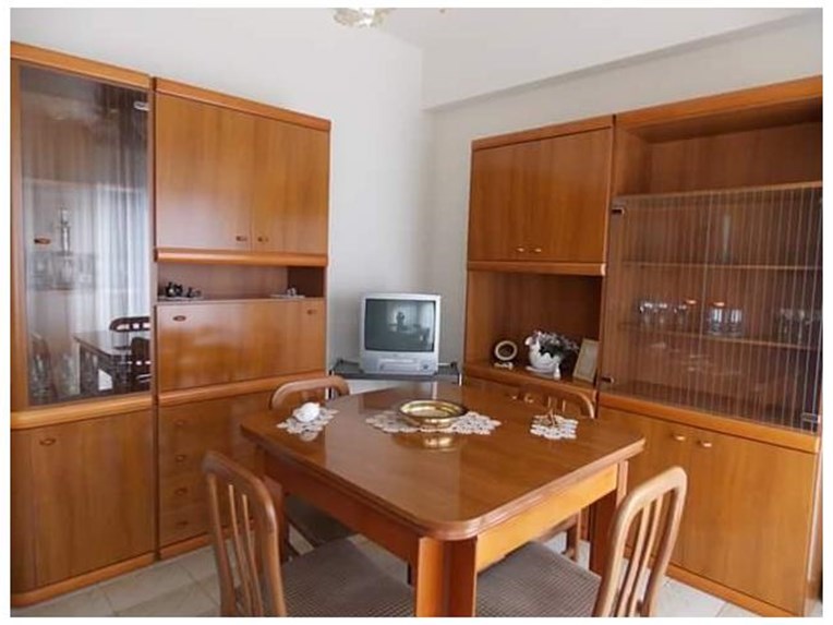 Appartamento in Vendita a Caltagirone, zona Nuova, 79'000€, 90 m²