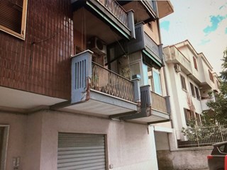 Appartamento in Vendita a Nola, zona centrale, 102'300€, 150 m², con Box