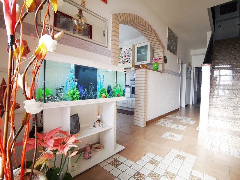 Casa Semi Indipendente in Vendita a Gessopalena, 125'000€, 200 m²